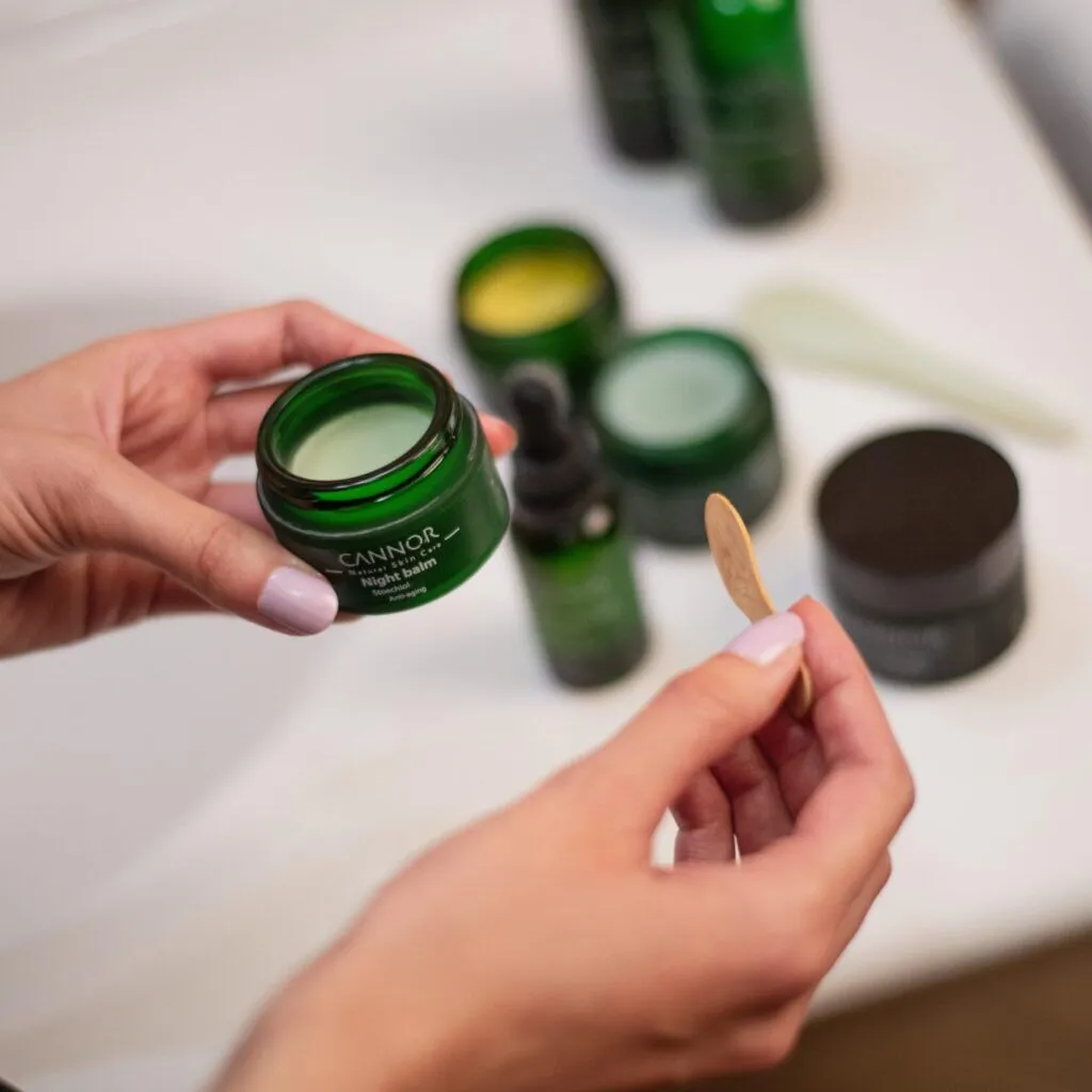 Нощен балсам крем за лице със Стекхиол – натурален ботокс